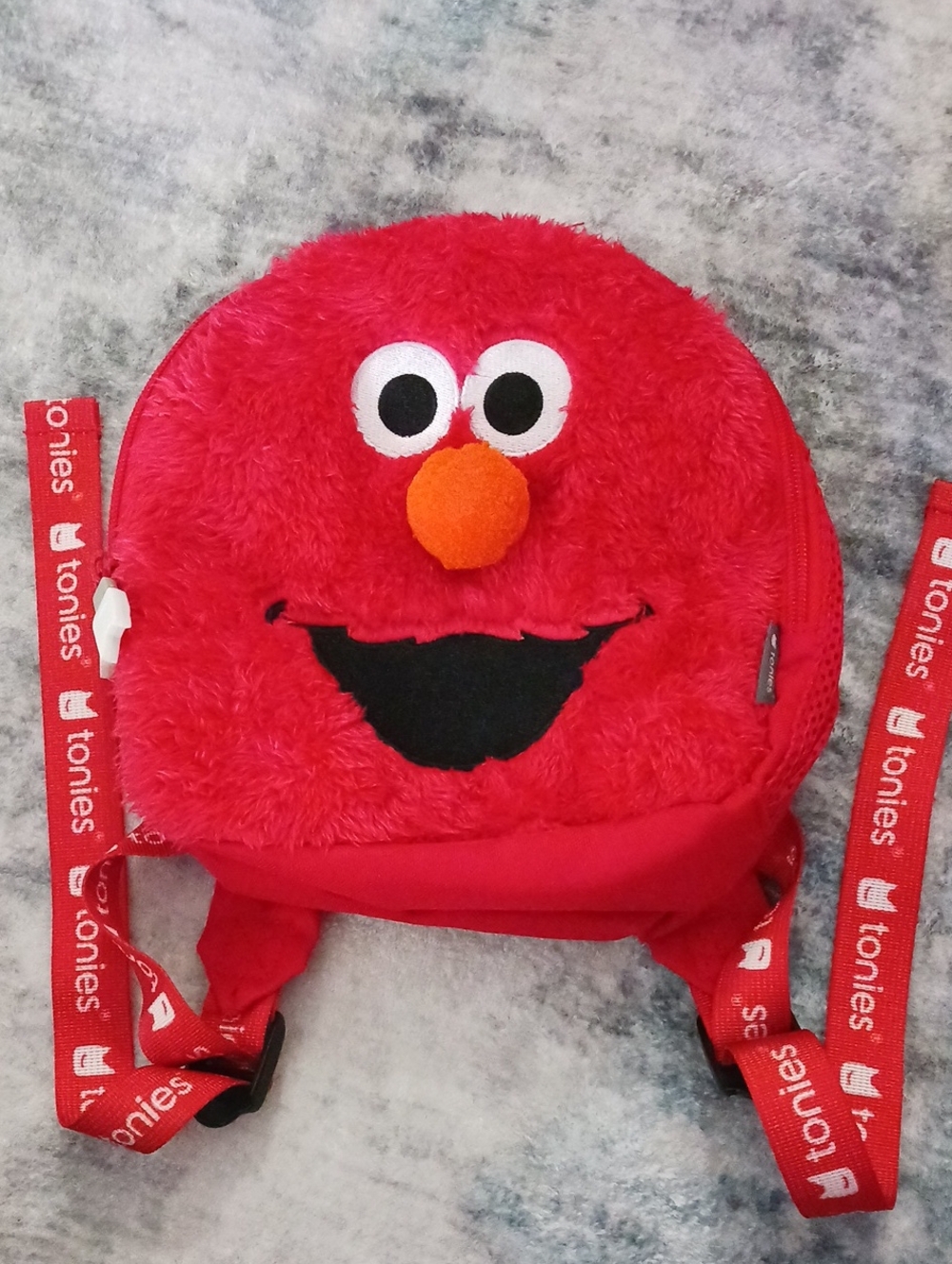 Tonies Toniebox Sesame Street Elmo Backpack